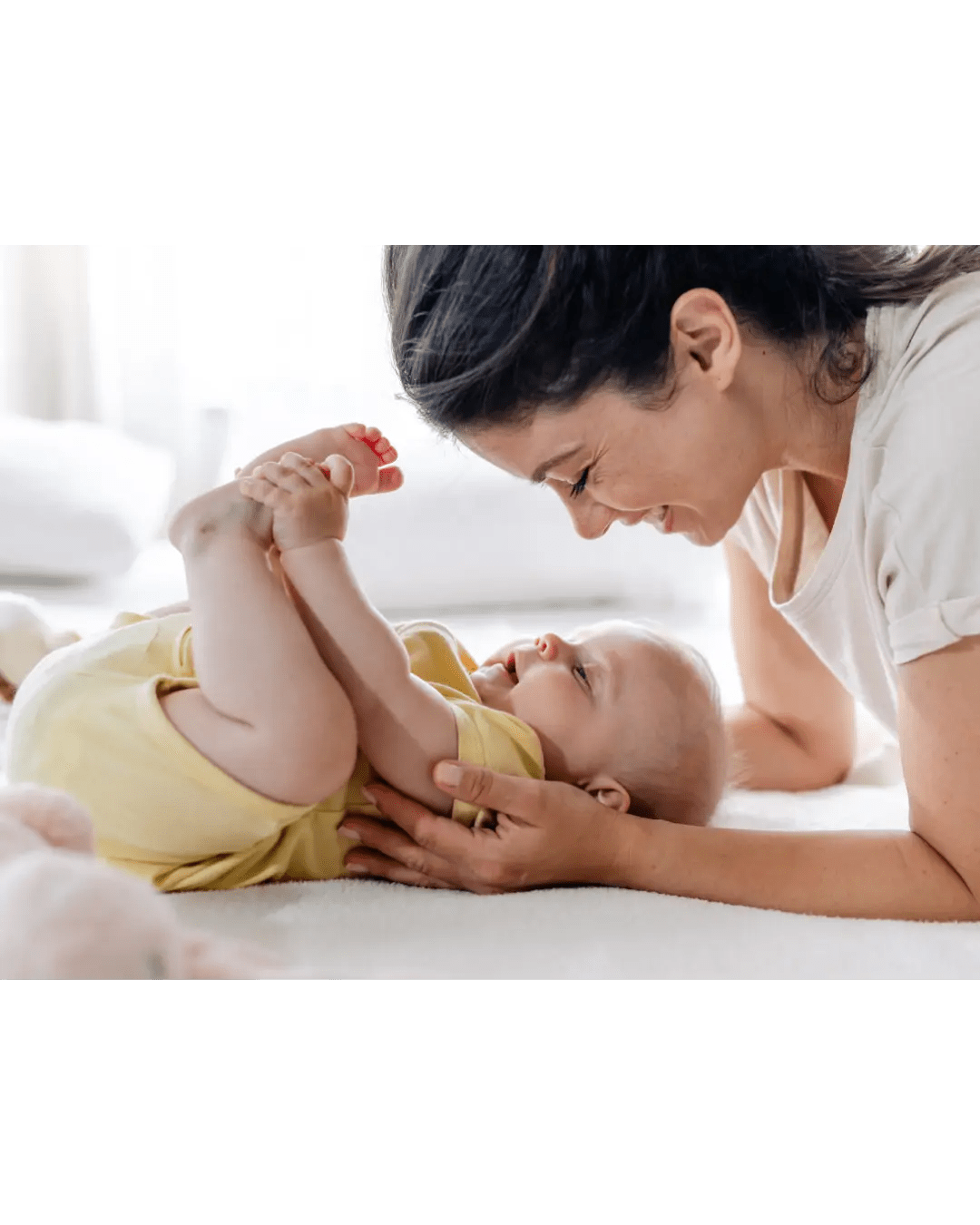 How to Encourage Physical Milestones in Your Baby - Duper DuDu